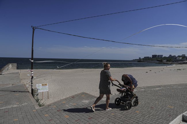Odessa'da mayın tehlikesi nedeniyle denize girilmiyor