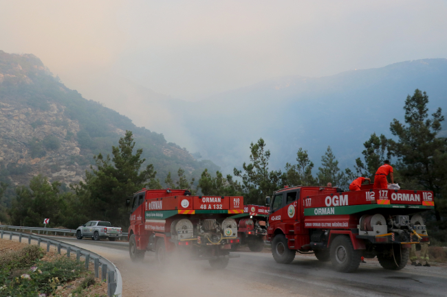 Muğla'daki yangın 2. gününde: Müdahale sürüyor