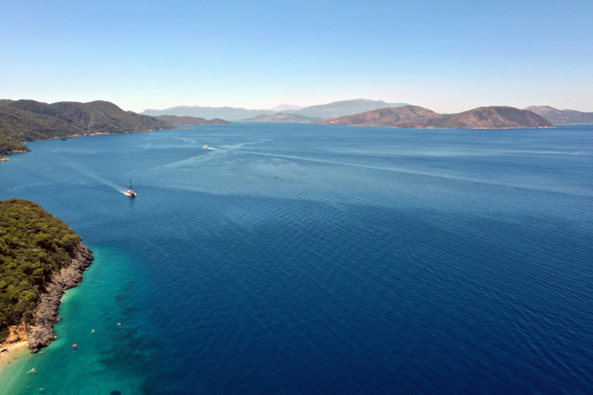 "Mavi ile yeşilin buluştuğu" yarımada, bayram tatilinde 168 bin kişiyi ağırladı