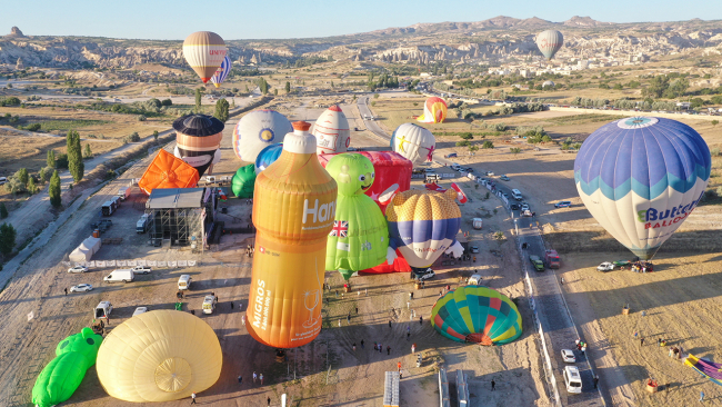 Kapadokya'da "Balonfest" şöleni