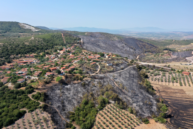 Yangın dehşetini gözyaşlarıyla anlattı: 45 dakikada köye ulaştı