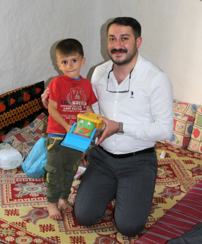 Bitlis'te Evde Sağlık Hizmetleri Birimi ekipleri hastalara şifa götürüyor