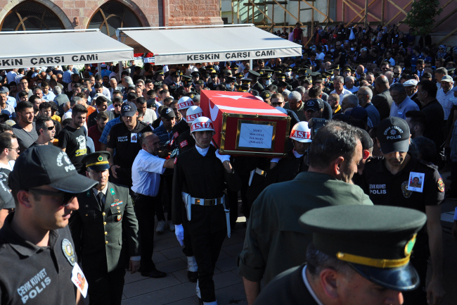 Şehit Mert Otal son yolculuğuna uğurlandı