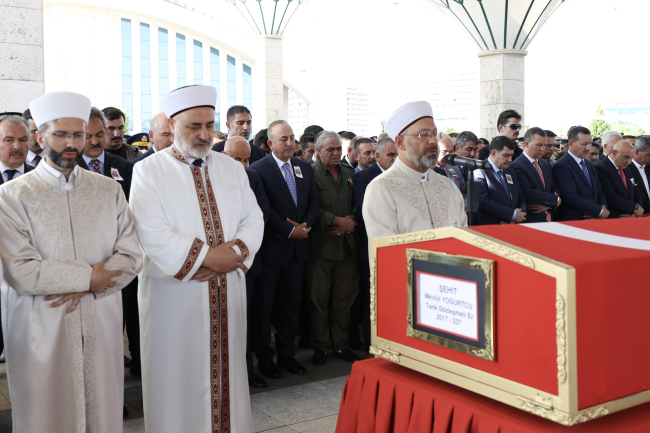 Şehit Mevlüt Yoğurtcu son yolculuğuna uğurlandı