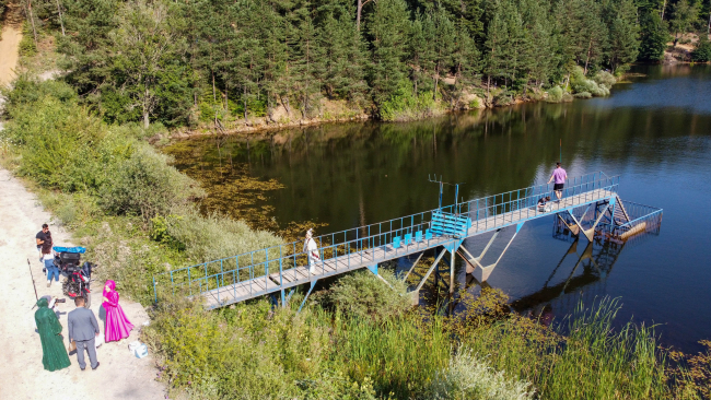 Bilecik'teki Bozcaarmut Göleti ziyaretçilerini ağırlıyor