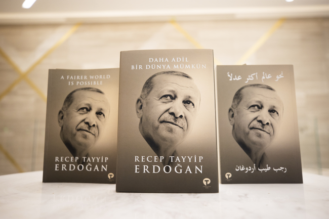 ABD'de İletişim Başkanlığının 'Türkiye' isimli kitabı tanıtıldı