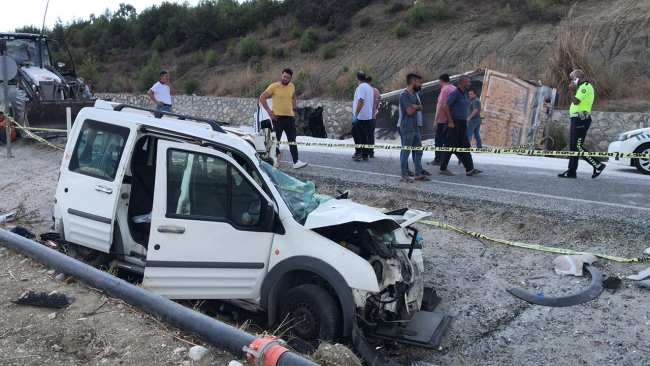 Adana'da feci kaza: 3 ölü