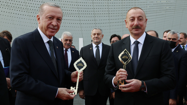 Cumhurbaşkanı Erdoğan ve Aliyev, Zengilan Havalimanı'nı açtı