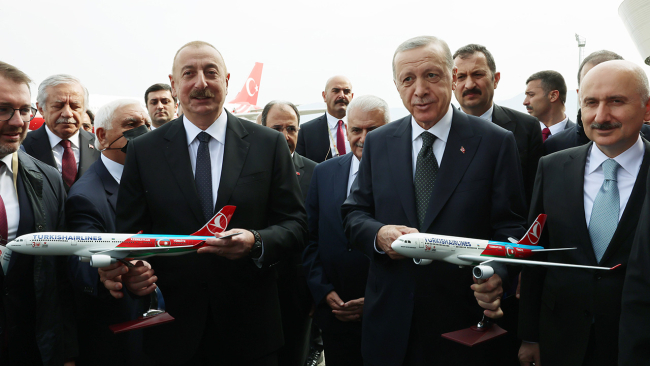افتتح الرئيس أردوغان وعلييف مطار زنجيلان