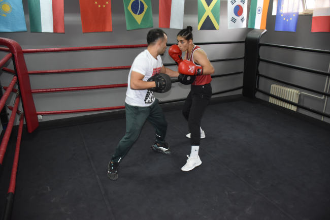 Atıl alandan dönüştürülen ringden şampiyonlar yetişiyor