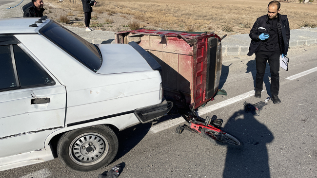 Çankırı'da otomobil ile triportör çarpıştı: 1 ölü 2 yaralı