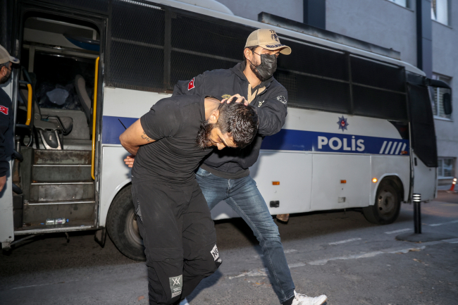 Beyoğlu'ndaki terör saldırısı şüphelileri adliyeye getirildi