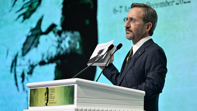 Teoman Duralı, sempozyumla anılıyor