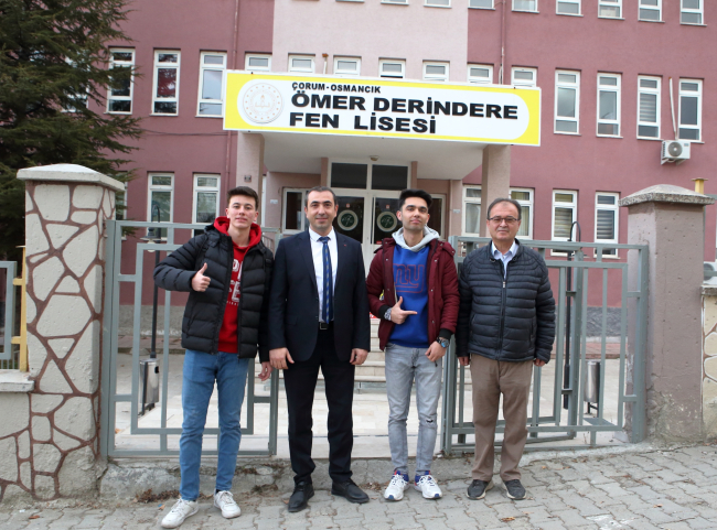 Çorumlu öğrenciler bilgi yarışmasında birincisi oldu