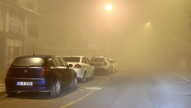 Yurdun iç kesimlerinde yoğun sis etkili oldu