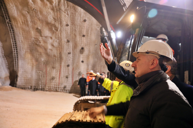 Laçin Kırkdilim Tüneli'nde 'Işık Görme Töreni' yapıldı