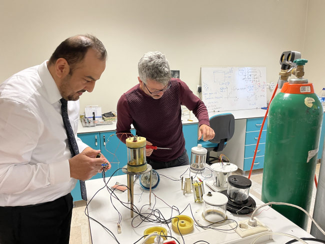 Yangını erken tespit eden dedektörün ilk yerli prototipi üretildi