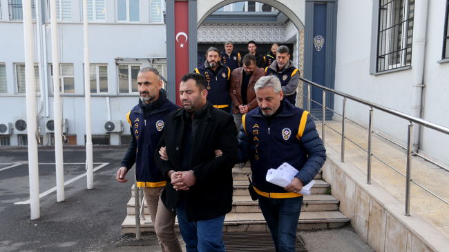 Bursa'da şasi numarası değiştirilmiş 15 araç ele geçirildi