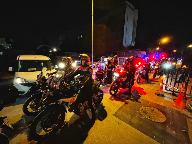 Mersin'de uyuşturucu tacirlerine operasyon