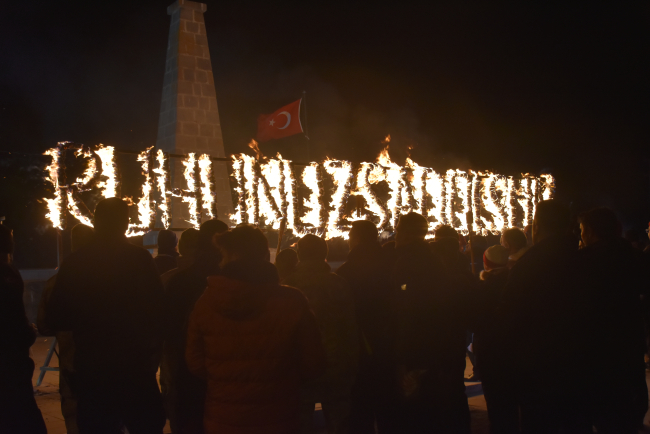 Sarıkamış şehitleri anısına meşaleli yürüyüş yapıldı