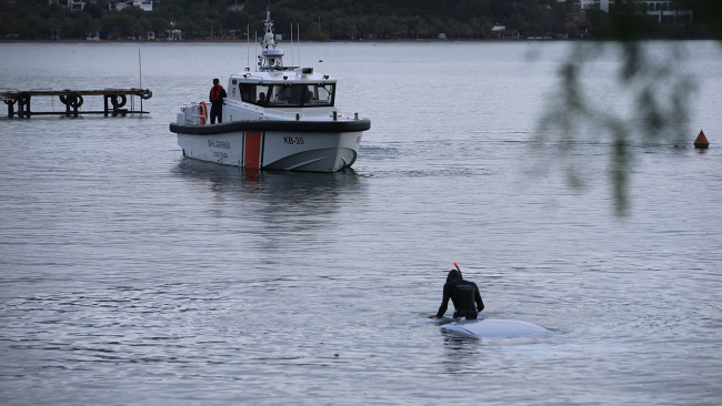 Bodrum'da otomobil denize düştü: 1 ölü, 1 yaralı