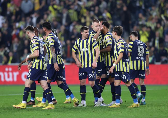 Fenerbahçe kupada çeyrek finale yükseldi
