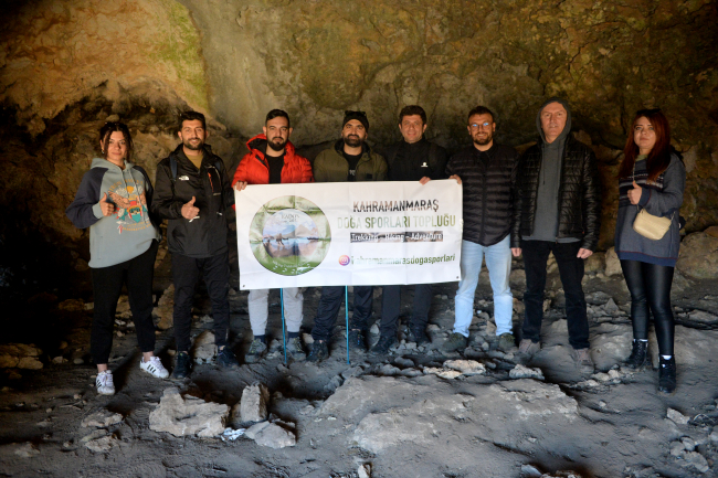 Kahramanmaraşlı dağcılar, doğa yürüyüşü sırasında mağara keşfetti