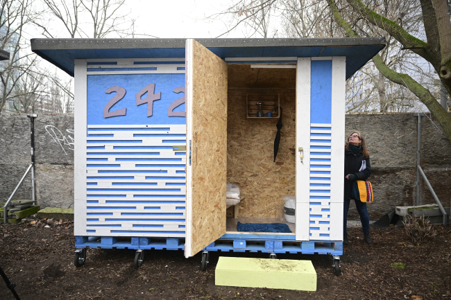 Berlin’de proje kapsamında evsizlerin kalabileceği "küçük evler" kuruldu