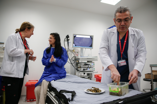 Bir lokmaya hasret kalan hasta 9 yıl sonunda 'doya doya' yiyebilecek