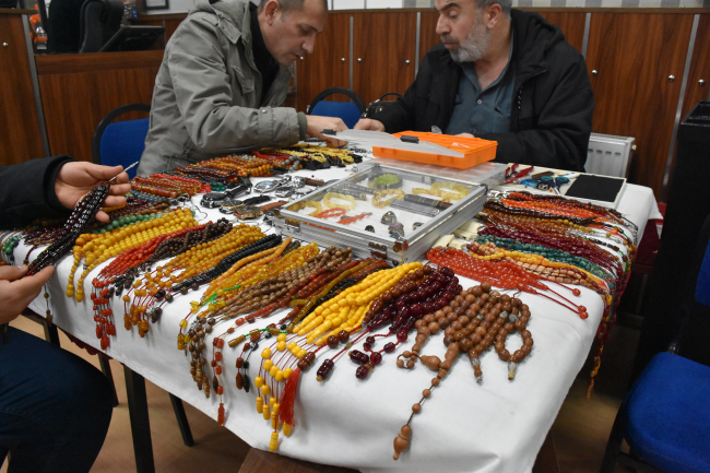 Eskişehir'in "tespih pazarı"