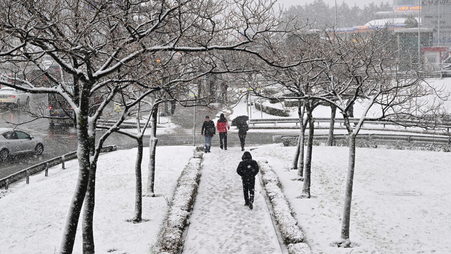 İstanbul'da yağış etkisini sürdürüyor