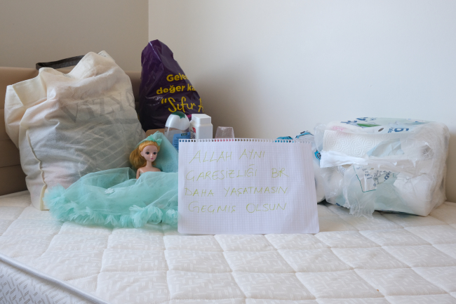 Kırklareli'nde öğrencilerin depremzedeler için bıraktığı notlar duygulandırdı