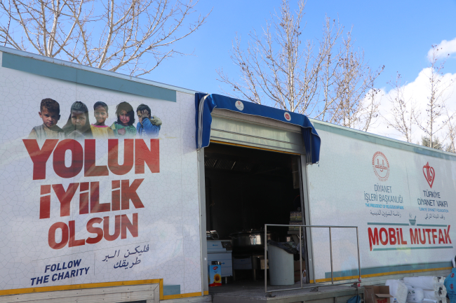 TDV, deprem bölgesinde 1,6 milyon kişiye yemek ulaştırdı