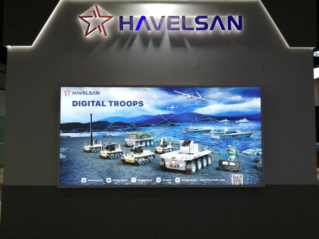 Kapgan ilk kez yurt dışında vitrine çıkıyor