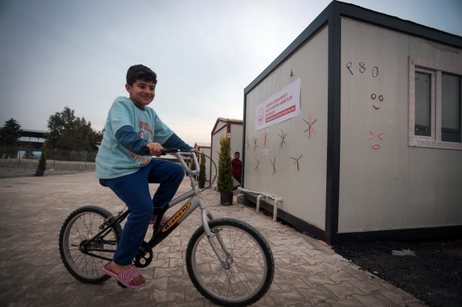 Antakya'da 290 konteynerlik barınma alanı kullanıma açıldı