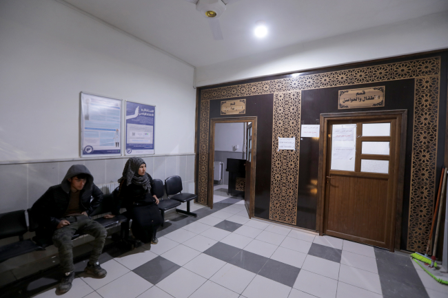 İki kez enkazda kalan anne bebeğinin yolunu gözlüyor