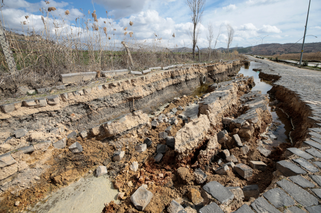 Adıyaman'da depremin hasarı havadan görüntülendi