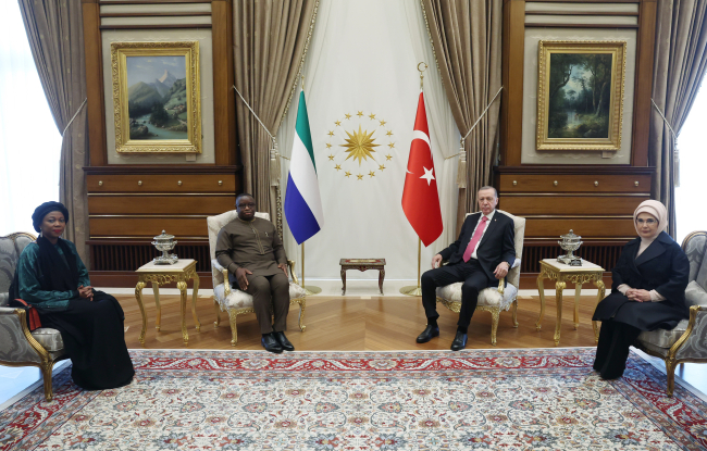 Cumhurbaşkanı Erdoğan, Sierra Leone Cumhurbaşkanı ile bir araya geldi