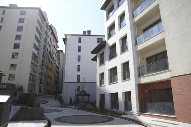 Kağıthane'deki kentsel dönüşüm projesinde anahtar teslimi başladı