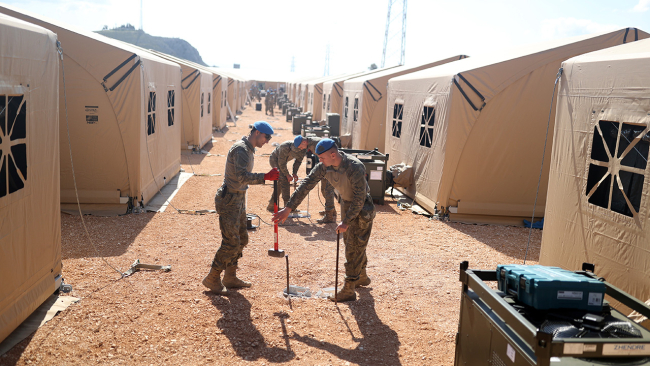 Bakan Akar: NATO 4 bin kişilik çadır daha gönderecek