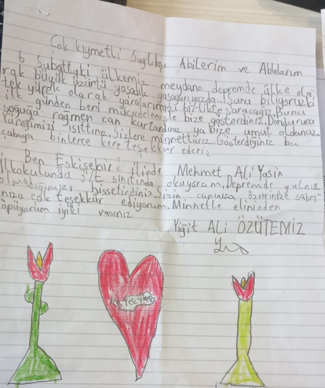 Çocuklardan sağlıkçılara teşekkür mektubu