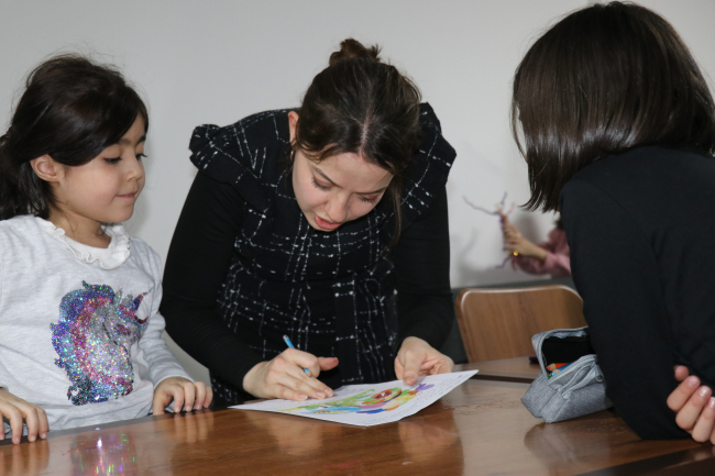 Öğretmenler depremzede öğrenciler için gönüllü mesaide