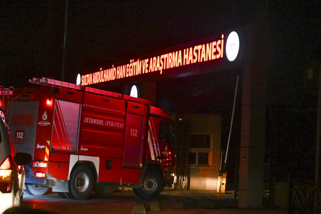İstanbul'da hastanede yangın: 1 ölü