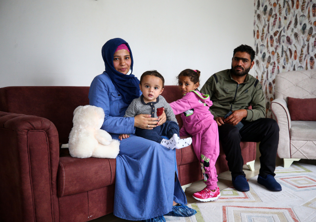 Enkazdan kurtarılıp devlet korumasına alınan Musa bebek ailesine kavuştu