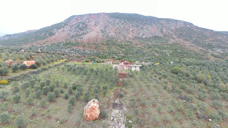 Depremlerin tetiklediği 2 bin 826 heyelan meydana geldi