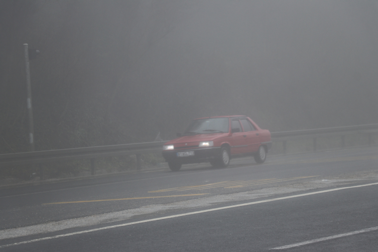 Bolu Dağı'nda sis etkili oluyor: Görüş mesafesi 35 metre