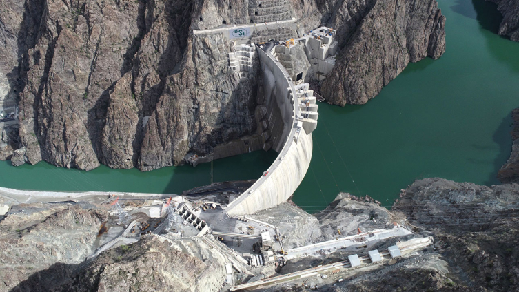 Yusufeli Barajı'nda su yüksekliği 119 metreye ulaştı