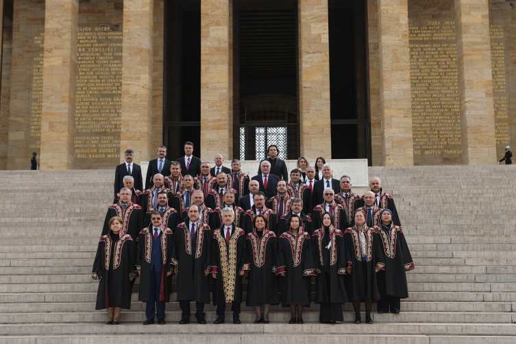 Danıştay üyeleri Anıtkabir'i ziyaret etti