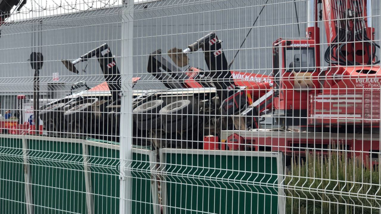 Bursa'da fabrikada vinç devrildi: 1 ölü, 2 yaralı