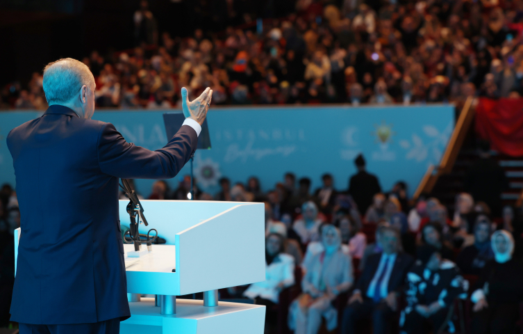 Cumhurbaşkanı Erdoğan: Hayatımızın en önemli tercihlerini yapacağız